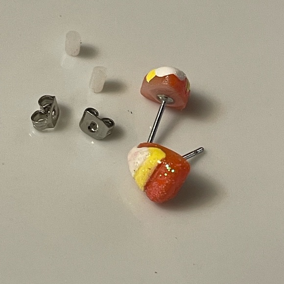 Candy Corn Studs - Picture 2 of 3